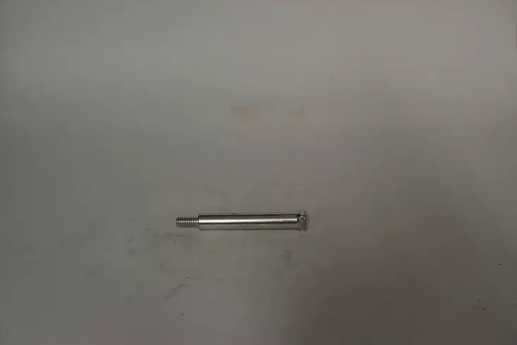 B&S pultti 691340 - Moottoreiden pultit, ruuvit - 691340 - 1