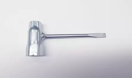 Yhdistelmäavain Husqvarna moottorisaha - Työkalut sahojen huoltoon - 5016917-01 - 1