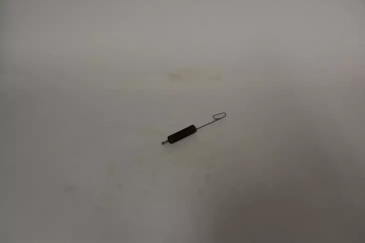 B&S säätimen jousi 692211 - Regulaattorin jouset, säätimet - 692211 - 1