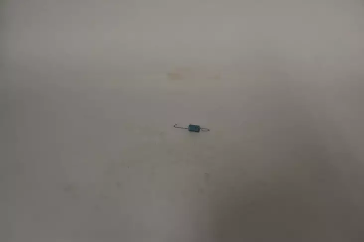 B&S Kaasuttimen jousi 698719 - Regulaattorin jouset, säätimet - 698719 - 1