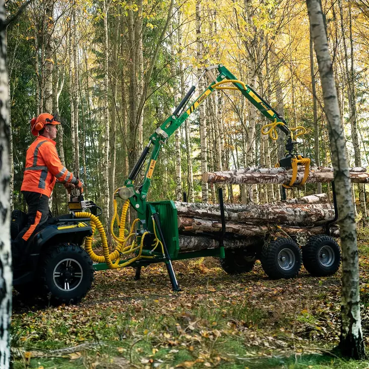 KELLFRI METSÄVAUNU FT36DFR-2T, 3,6M KUORMAIN, 9HV MOOTTORI, VETOJÄRJ., NIVELOHJ. - Mönkijöiden lisävarusteet - 21-SV20300E - 1