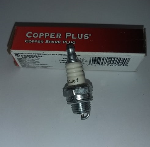 Sytytystulppa Champion CJ6Y - Pienkoneiden sytytystulpat - CJ6Y - 1